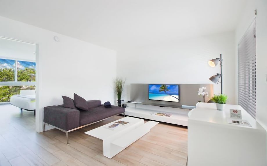 2 Bedroom 1king-2twins - Key Biscayne, FL