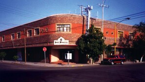 Unclassified image, 3 of 23, button - Hotel Monarrez (Gomez Palacio)