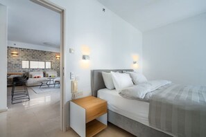 2 Schlafzimmer, Bügeleisen/Bügelbrett, kostenloses WLAN