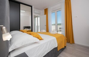 4 bedrooms, in-room safe, travel crib, free WiFi