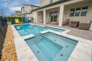 Outdoor pool, a heated pool
