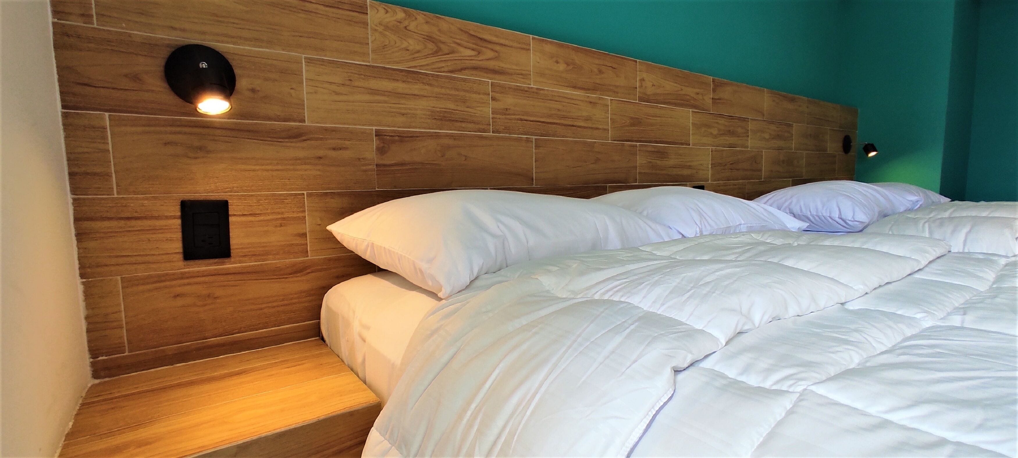 Free WiFi, bed sheets