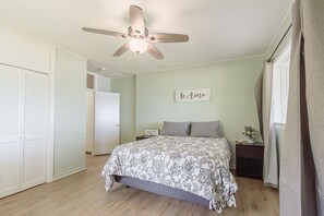 2 habitaciones, escritorio, wifi gratis y ropa de cama 