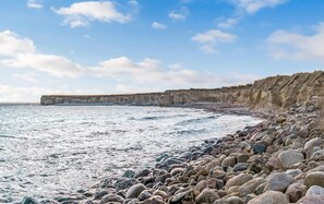 Plage à proximité, pêche sur place