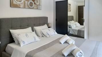 3 habitaciones, cuna de viaje, wifi gratis y ropa de cama