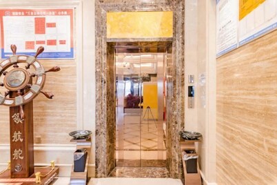 Shangcheng lijingyuan Hotel