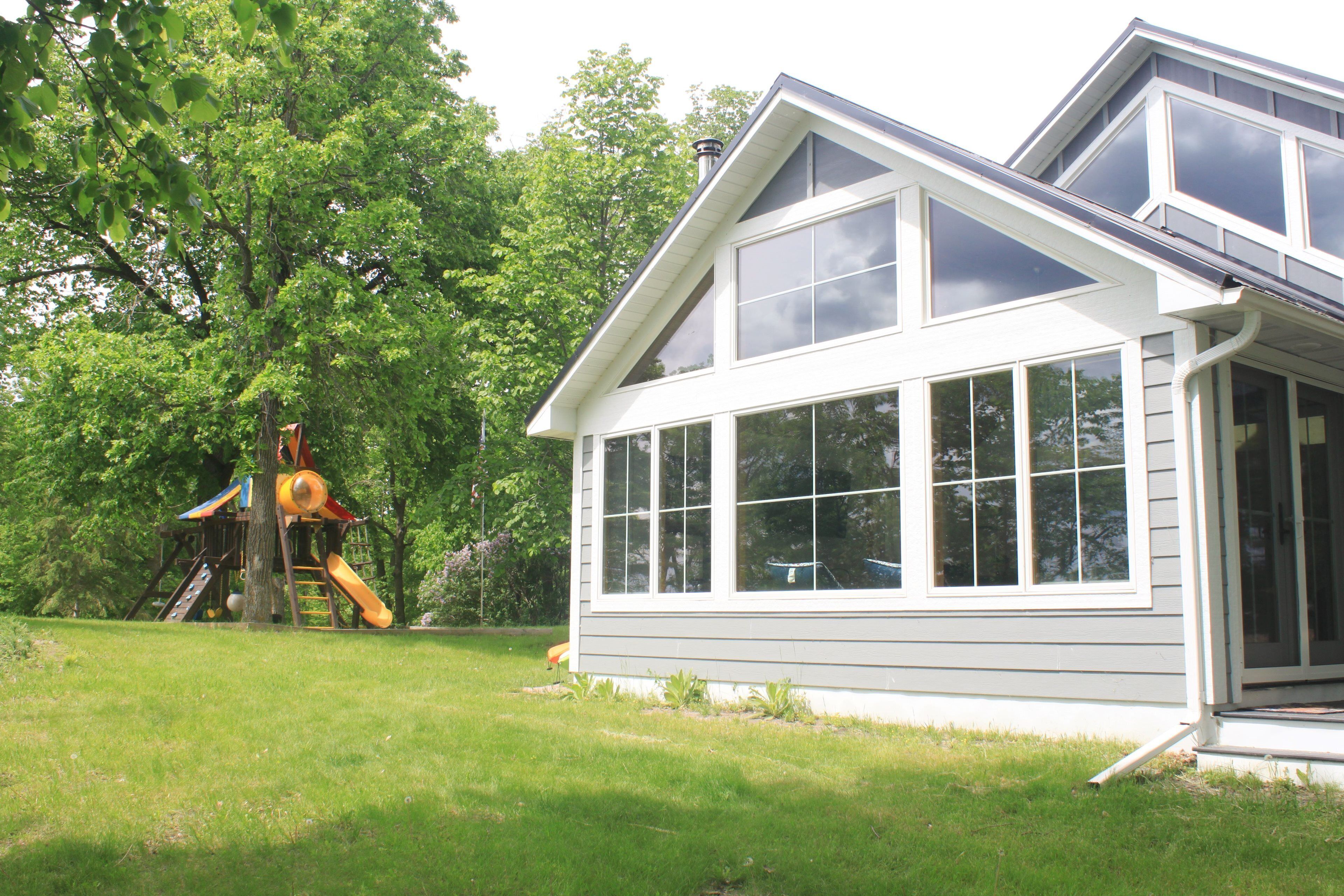 Firefly Cabin on Dead Lake