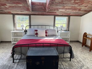 2 bedrooms, free WiFi, bed sheets, wheelchair access