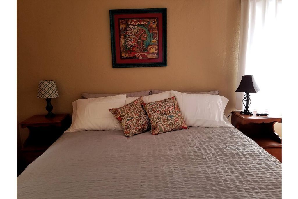 Tallies Camp  at the Sage Guesthouse formerly the 19th Hole