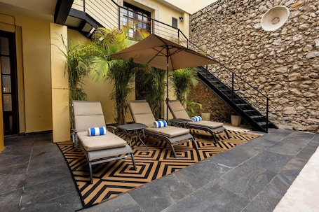 Televisión, Netflix, servicios de streaming, impresora