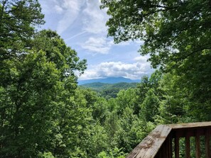 Property grounds - Hawks View, private setting, great view (Sevierville)