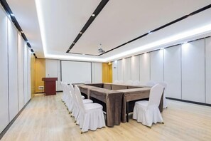 สถานที่จัดงานประชุม