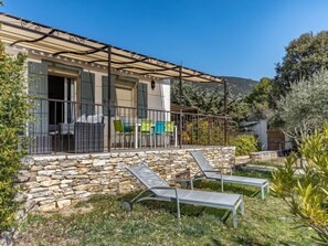 Terrace/patio - La Campagne des Ocres by Interhome (Apt)