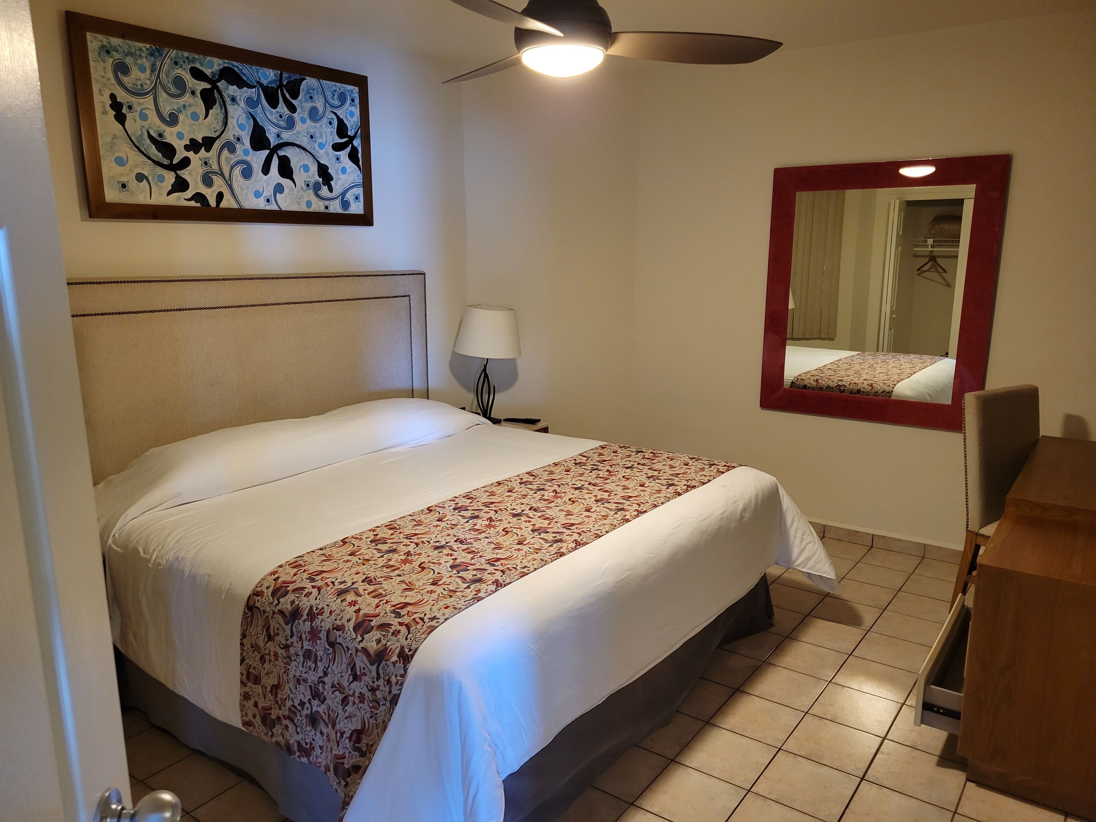 Villa Del Palmar, Family friendly getaway, ocean views and steps from the beach