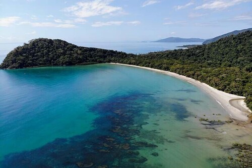 WaitaWhile Eco Retreat - Holiday sustainably, pool, walk to beach