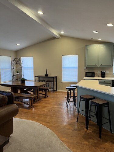 One level open concept home in the beautiful Ruidoso pines.