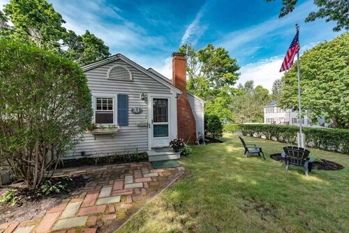 Walk 3 Mins. to Private Assoc. Beach, 2 Kayaks available!