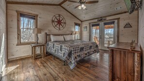 House, 3 Bedrooms | 3 bedrooms, free WiFi - Wolfs Den II by Escape to Blue Ridge (Blue Ridge)