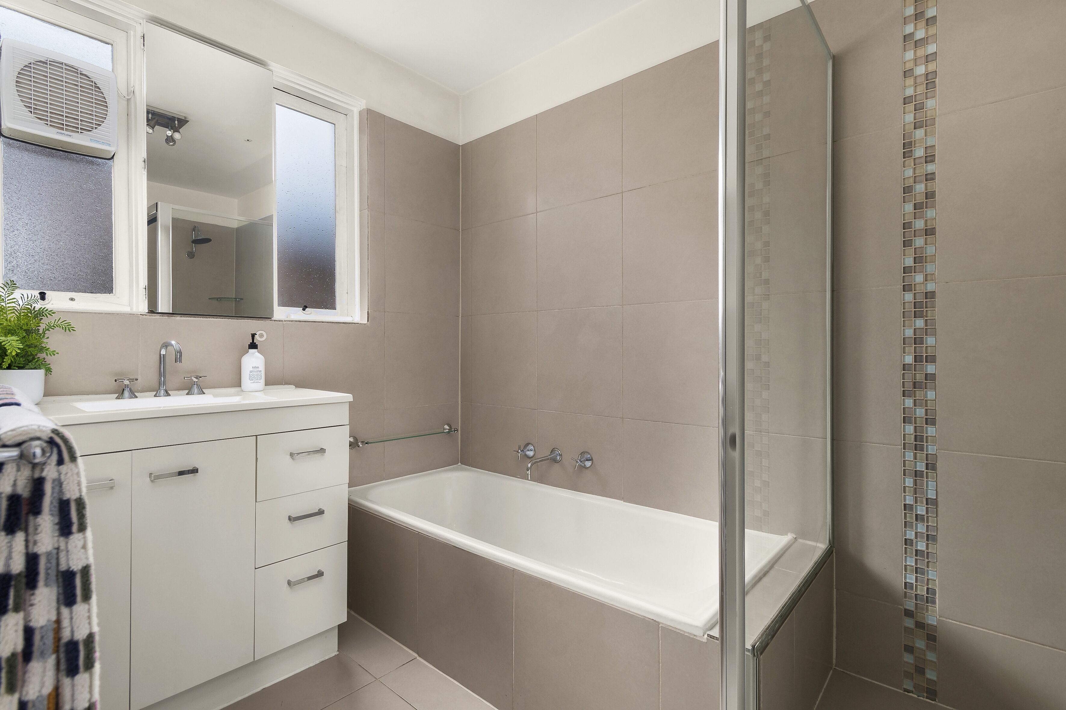 Poets Retreat — image 8