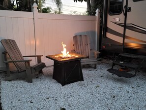 Terrace/patio - Cozy RV Camper in beautiful Clearwater (Clearwater)
