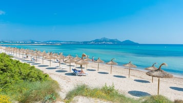 Vlak bij het strand
