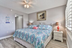 2 bedrooms, WiFi, bed sheets - Castle Reef 424 Peaceful Coastal Views (New Smyrna Beach)