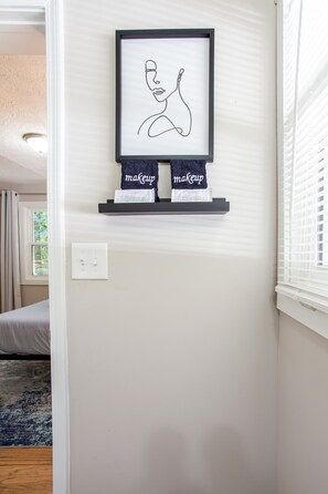 Family House | Bathroom amenities