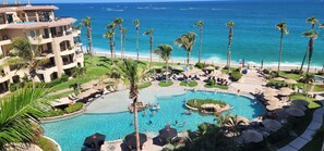 Et oppvarmet basseng