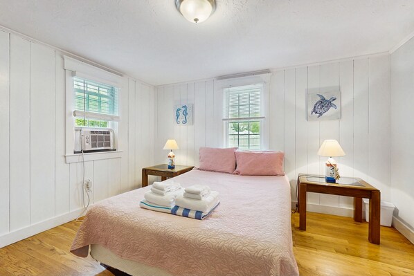 1 bedroom, iron/ironing board, free Internet, bed sheets