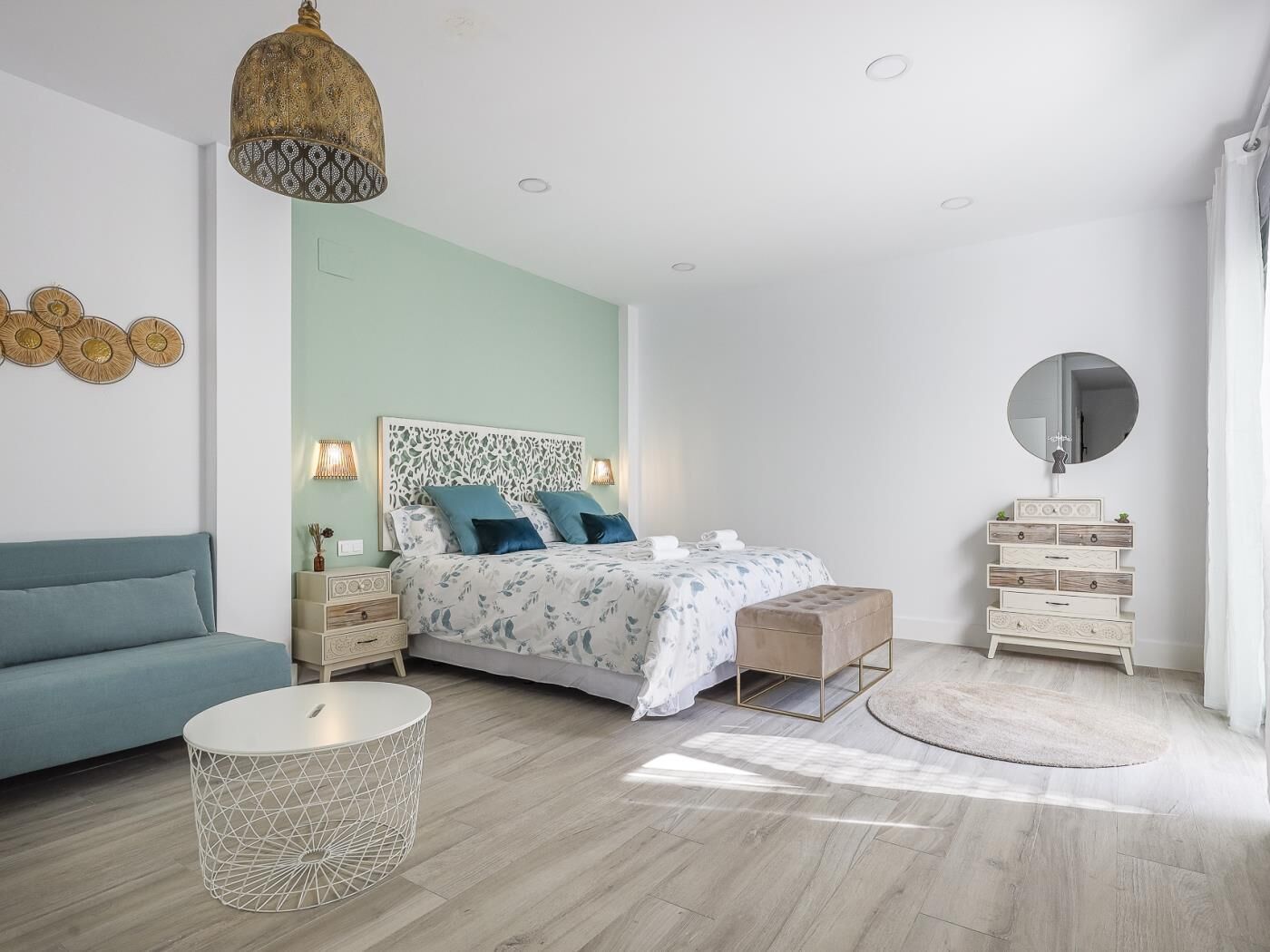 3 bedrooms, iron/ironing board, Internet, bed sheets