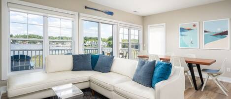 Televisión, tenis de mesa y estéreo