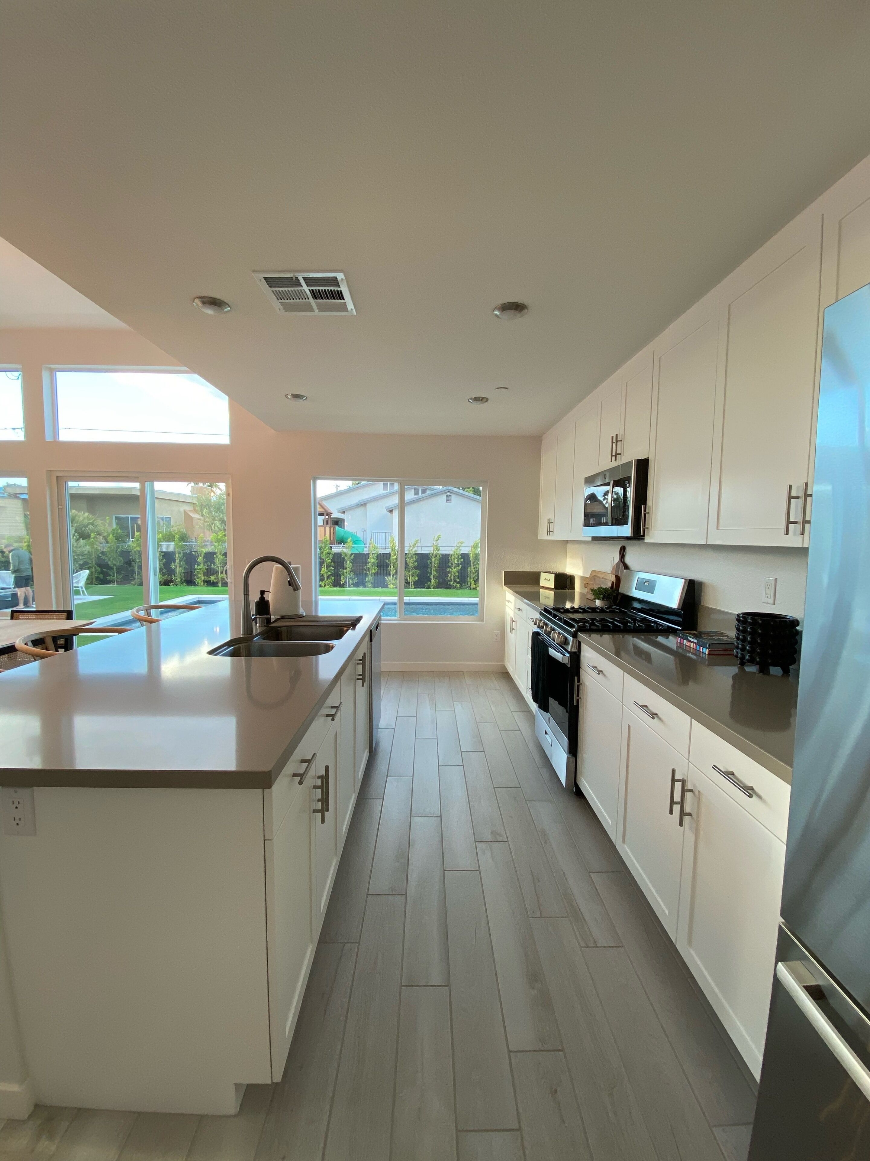 Alpenglow House | Mid Century Sanctuary North of Palm Springs 🌵