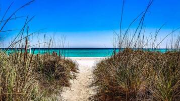 Villa, 4 Bedrooms | Beach | Beach nearby