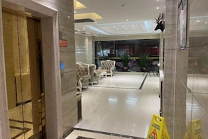 Unclassified image, 4 of 36, button - Bo Yue Hotel (Zhongshan)