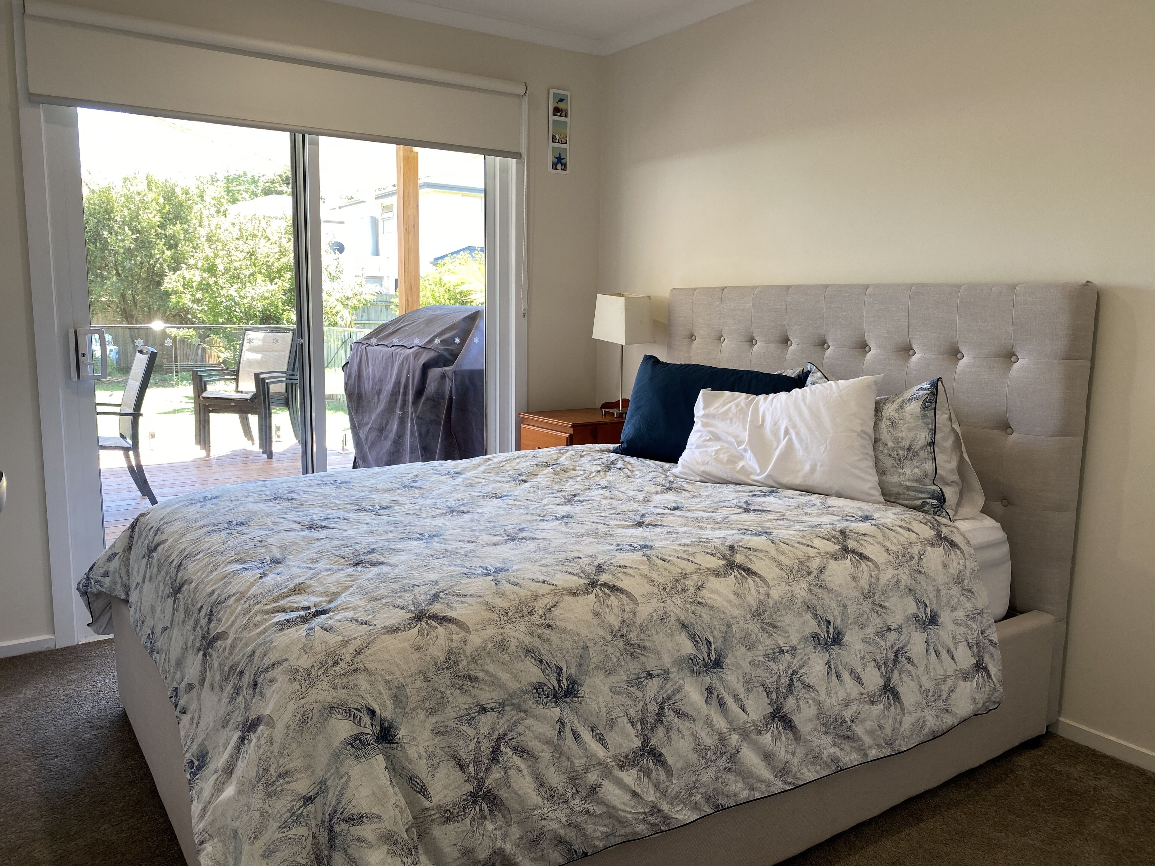 5 Schlafzimmer, Bügeleisen/Bügelbrett, WLAN