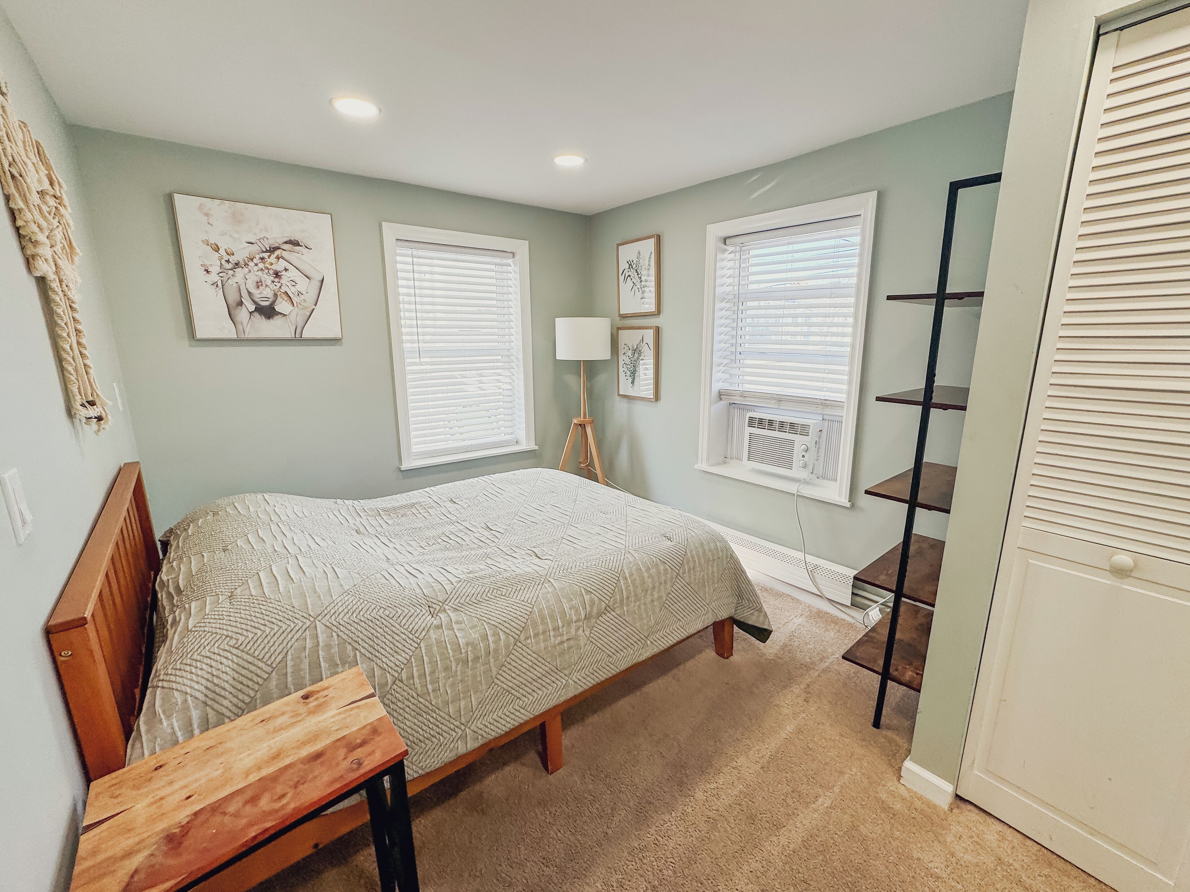 3 Schlafzimmer, Schreibtisch, Bügeleisen/Bügelbrett, kostenloses WLAN