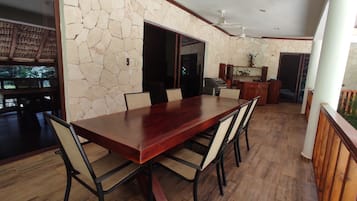 Outdoor dining