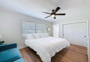 6 chambres, fer et planche à repasser, Wi-Fi, draps fournis