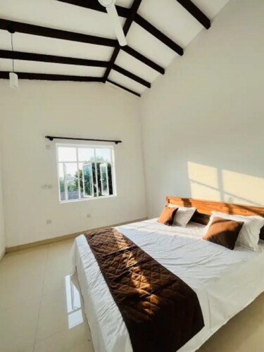 Brand-New Breezy Green Tops Villa life of peace in town access to all facilities
