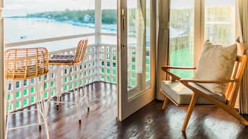 Ocean Bungalow Suite | 1 多间卧室、办公桌、免费 WiFi、床单