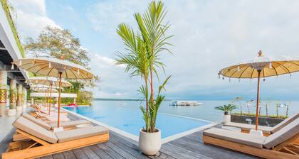 Sea La Vie Resort Nusa Penida