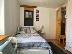 2 chambres, Wi-Fi gratuit, draps fournis