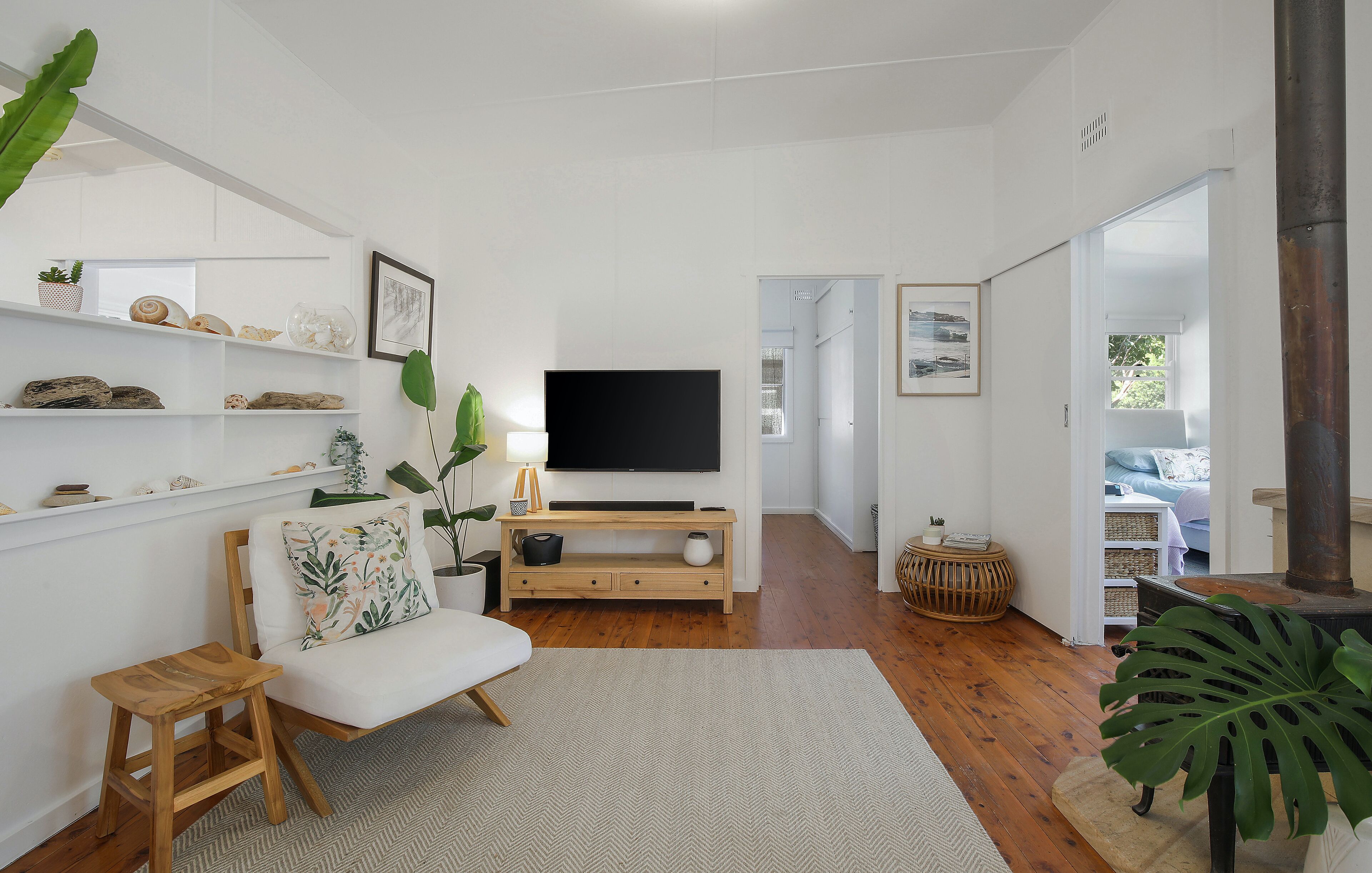 North facing cottage - 300m flat level walk to Pearl Beach