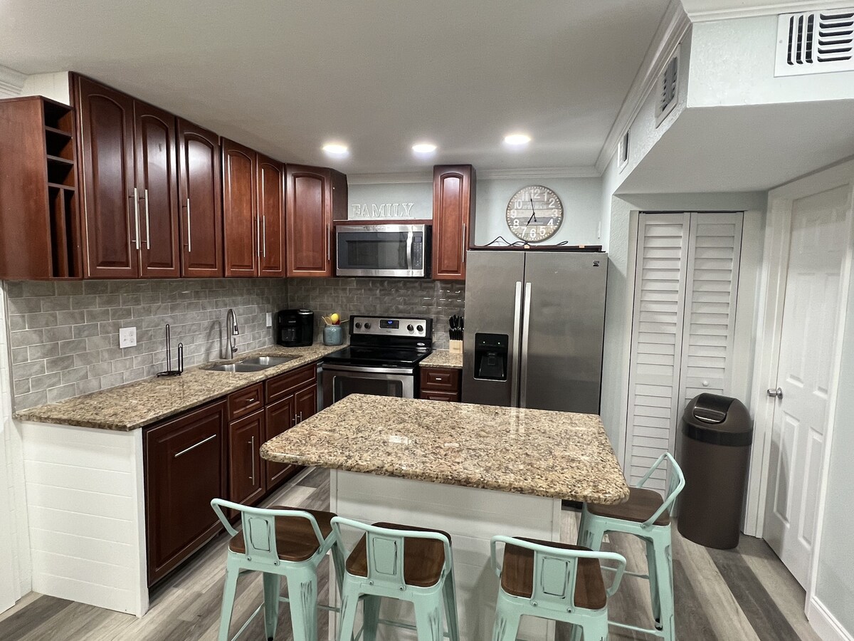 Photo 7 of Beautiful condo centrally located in Destin