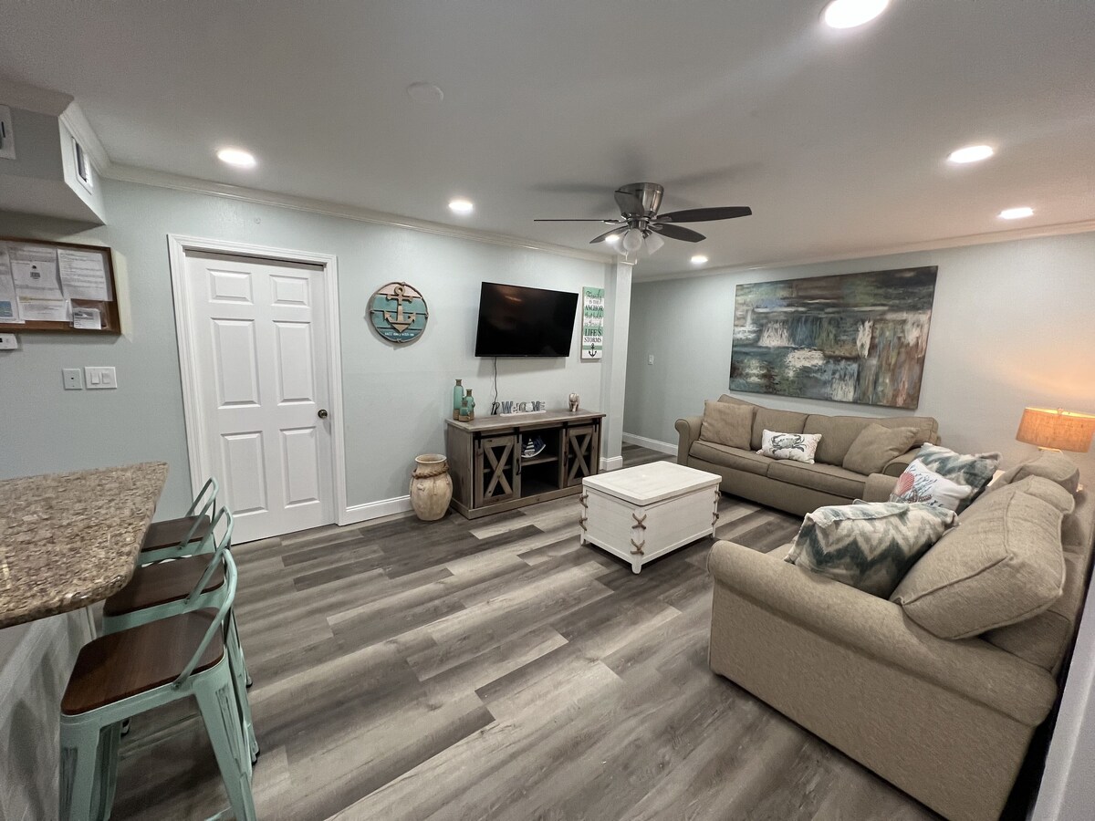 Photo 4 of Beautiful condo centrally located in Destin