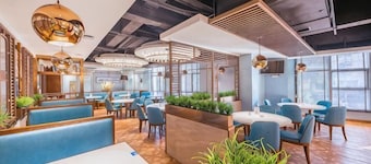 Xi’erdun Hotel