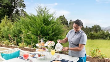 Daily English breakfast (USD 17 per person)