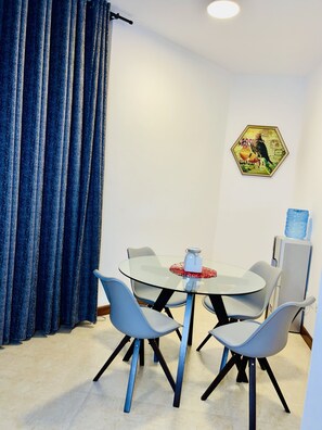 Dining - Posh Luxury Homes 001 (Nairobi)