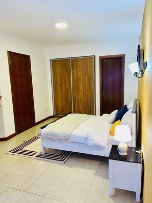 1 bedroom, iron/ironing board, free WiFi, bed sheets - Posh Luxury Homes 001 (Nairobi)