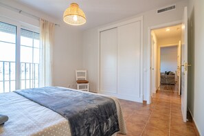 2 soveværelser, strygejern/strygebræt, gratis Wi-Fi, sengetøj